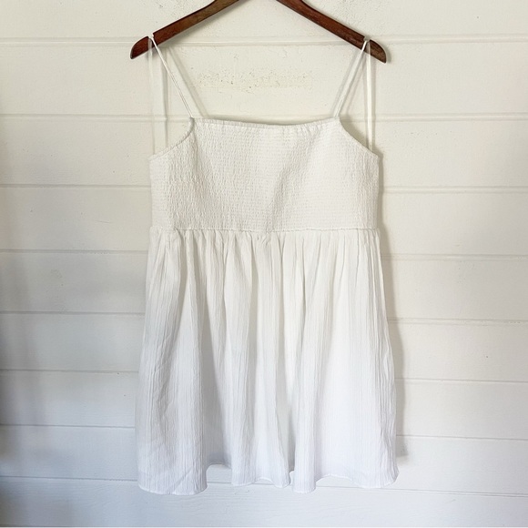American Eagle Outfitters Dresses & Skirts - American Eagle White Mini Dress with Adjustable Straps Size XL